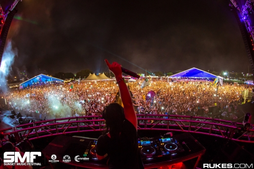 Two Dead, 57 Hospitalized At Florida EDM Festival